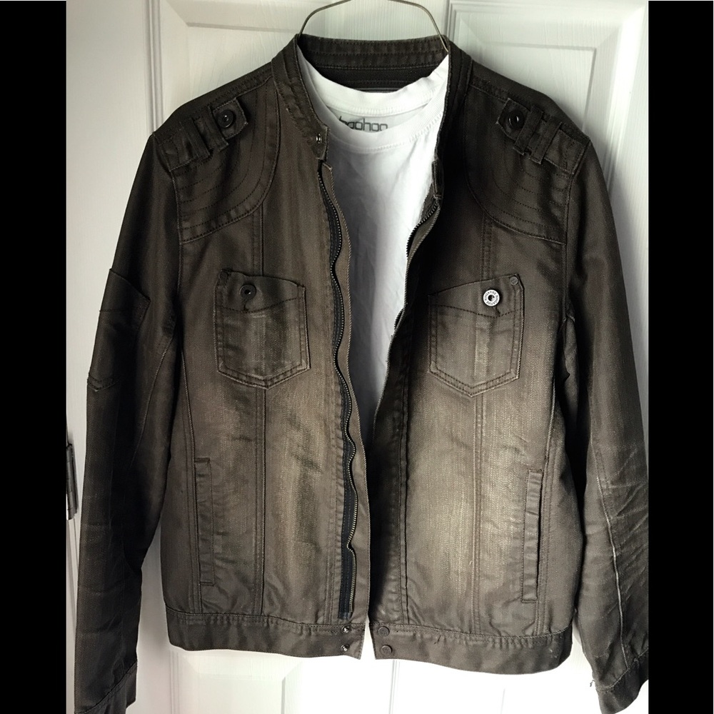 Men’s denim jacket